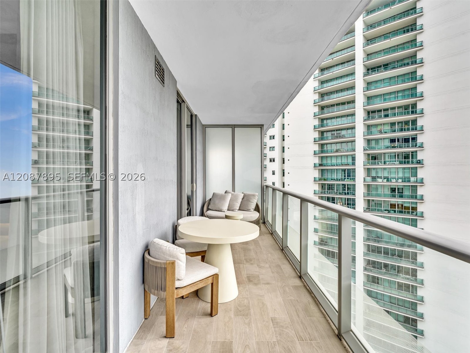 image Brickell House26