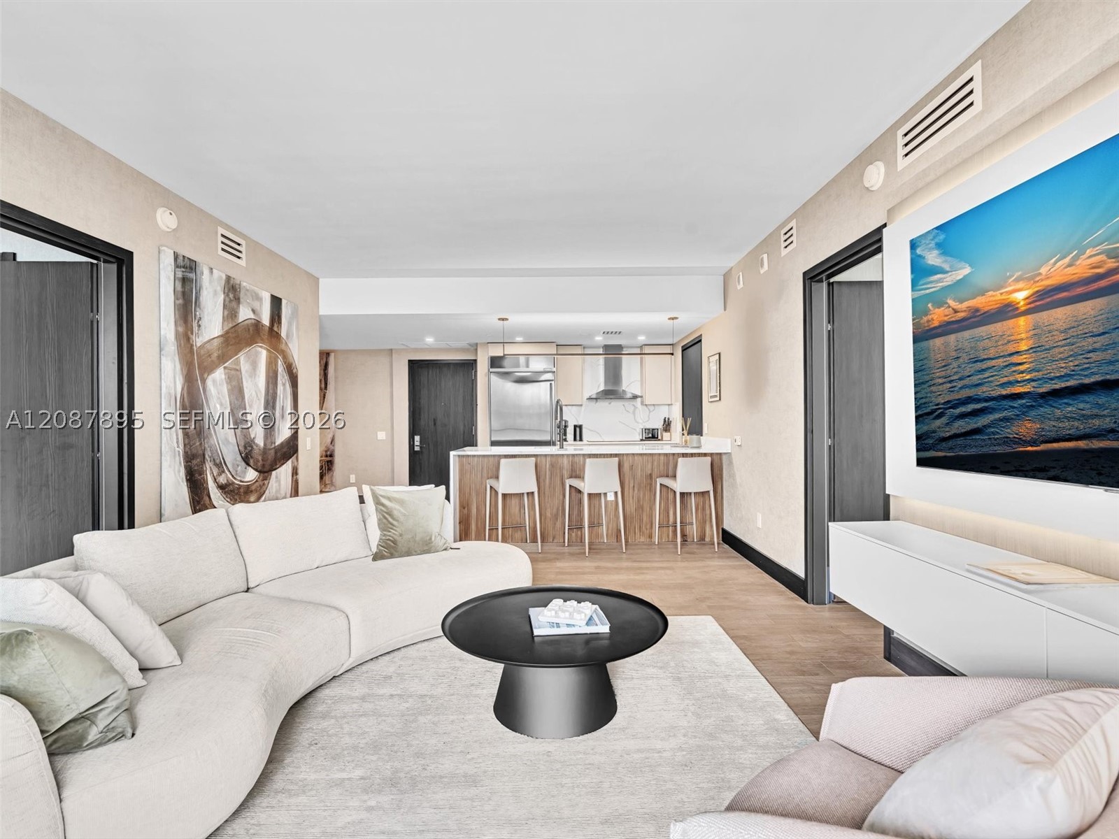 image Brickell House3