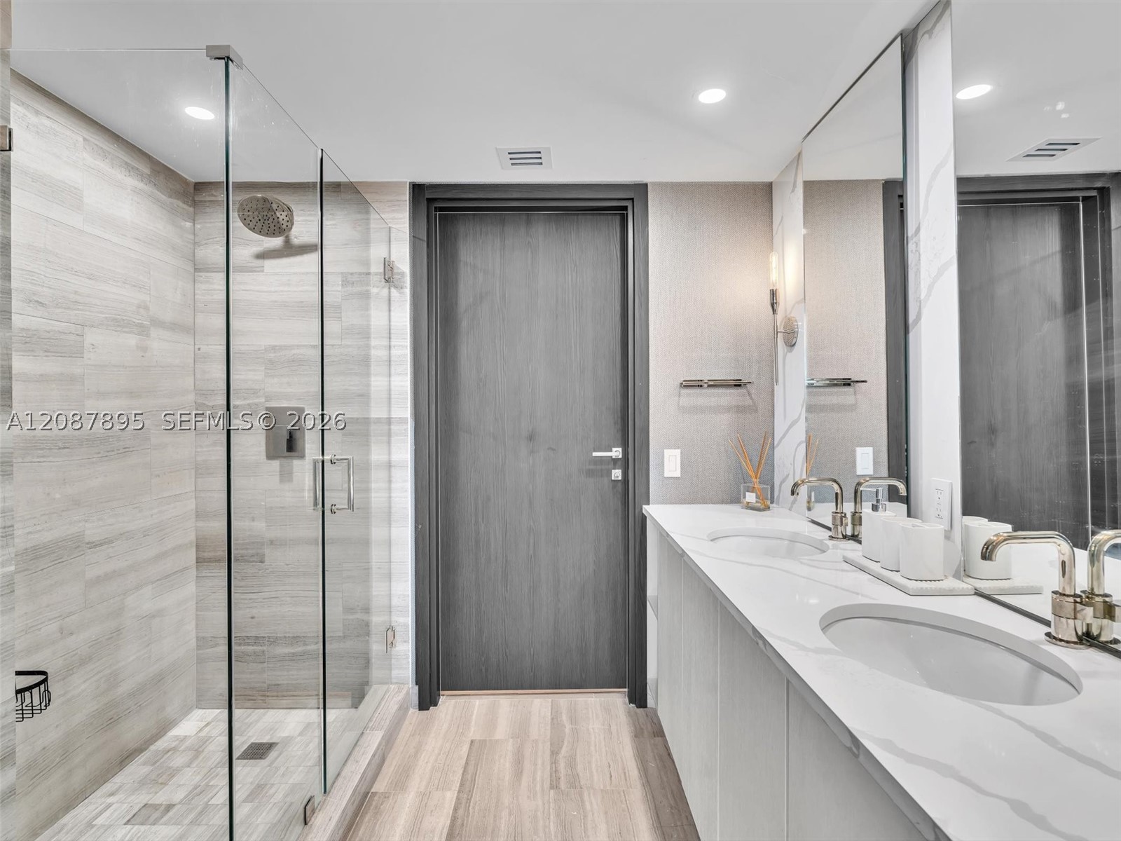image Brickell House7