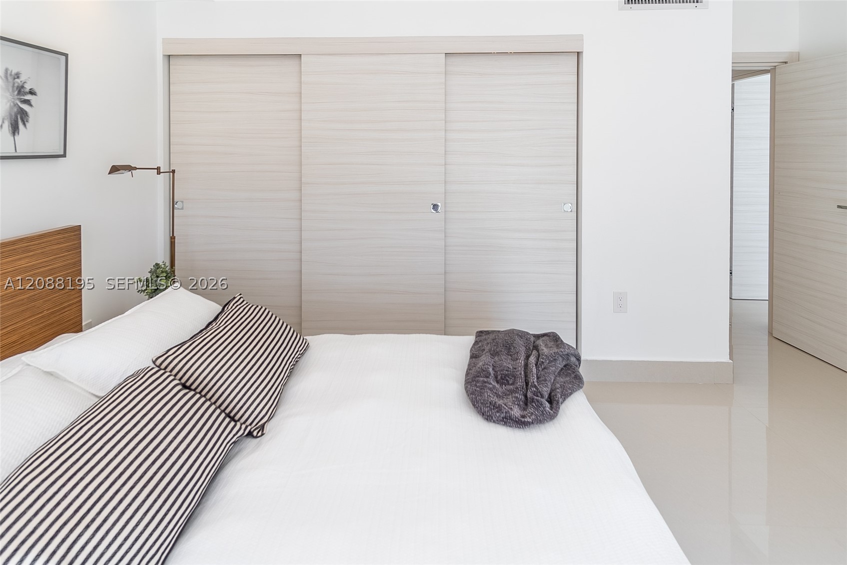 image Harbour House26
