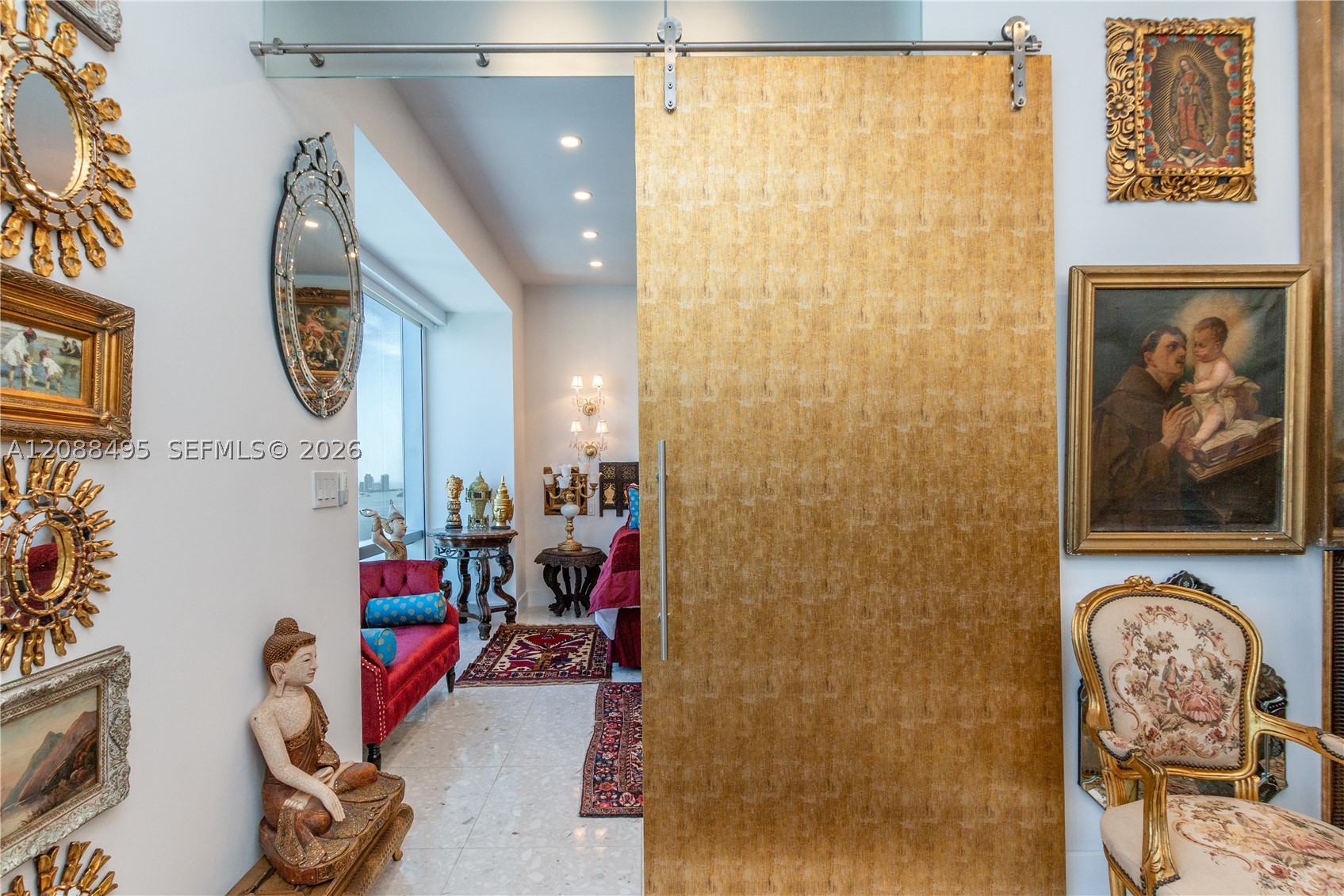 image Four Seasons Residences Miami10