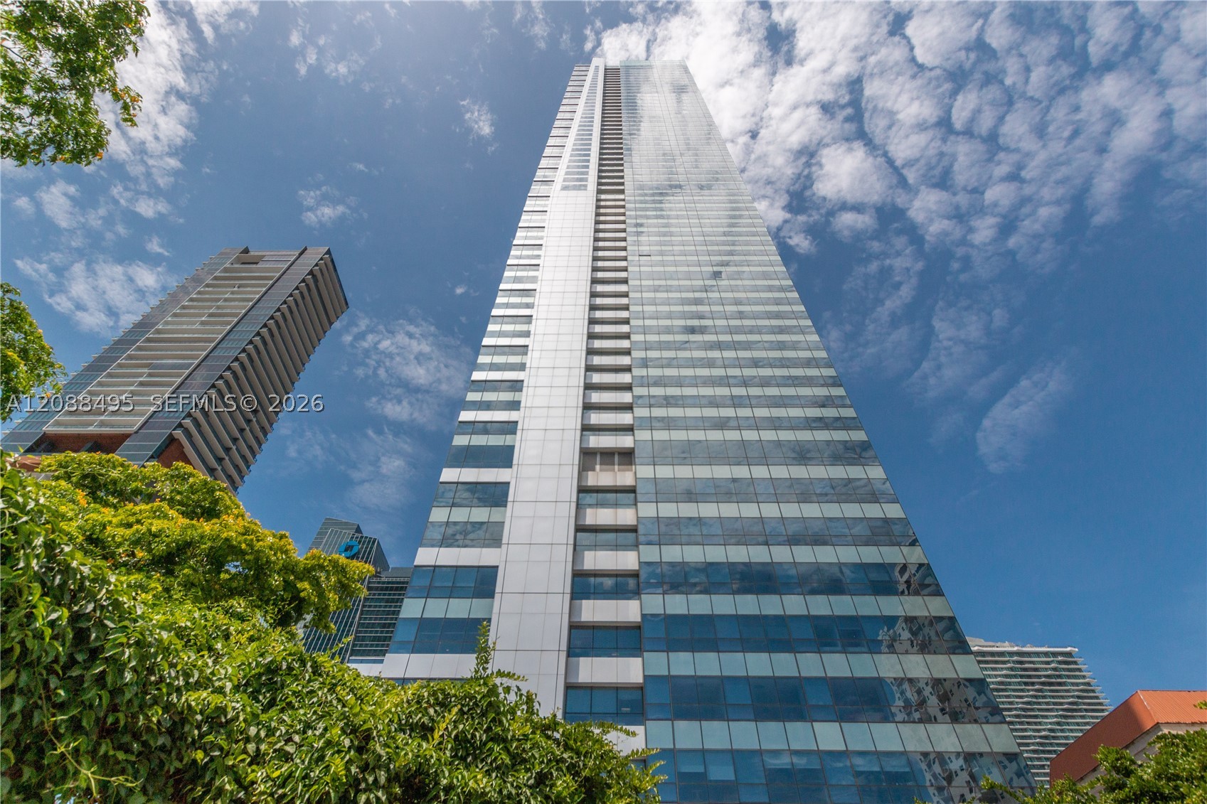 image Four Seasons Residences Miami22