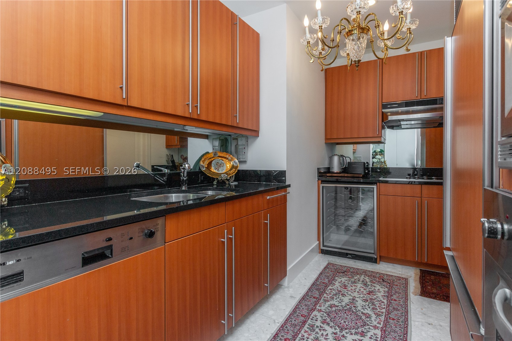 image Four Seasons Residences Miami3