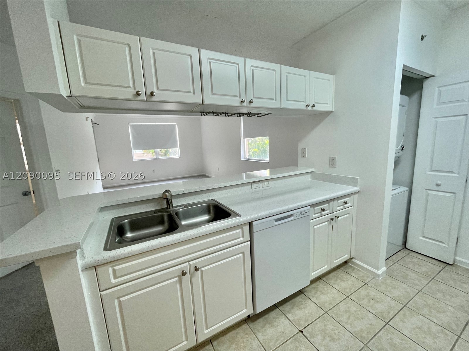 17125 N Bay Rd #3213