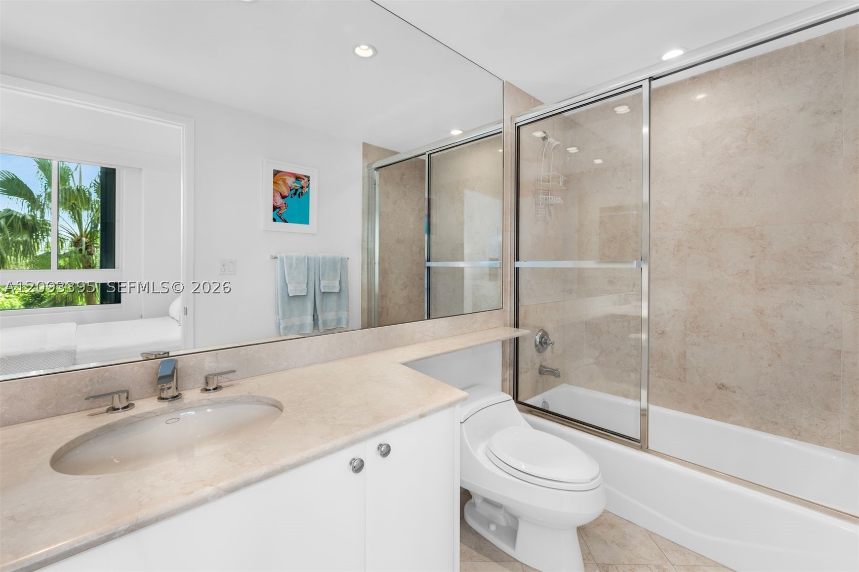 781 Crandon Blvd #401 Key Biscayne, FL 33149