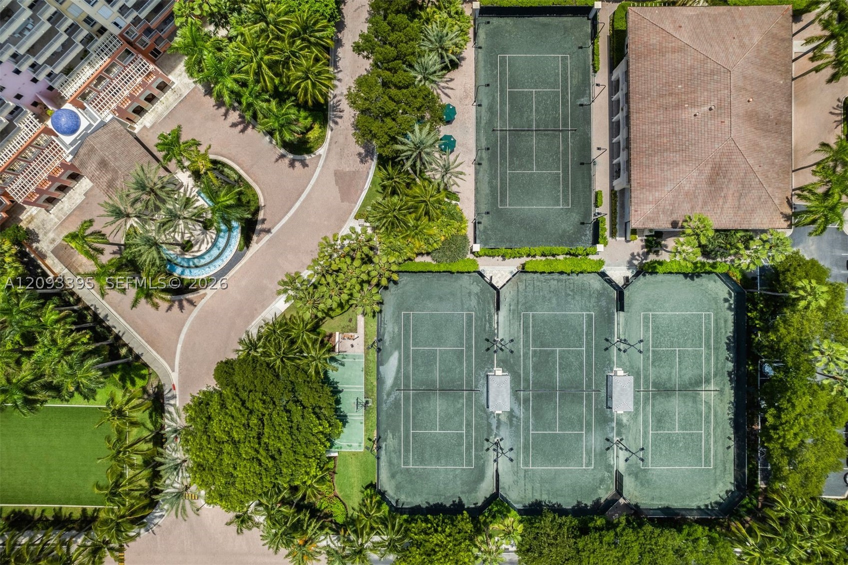 781 Crandon Blvd #401 Key Biscayne, FL 33149