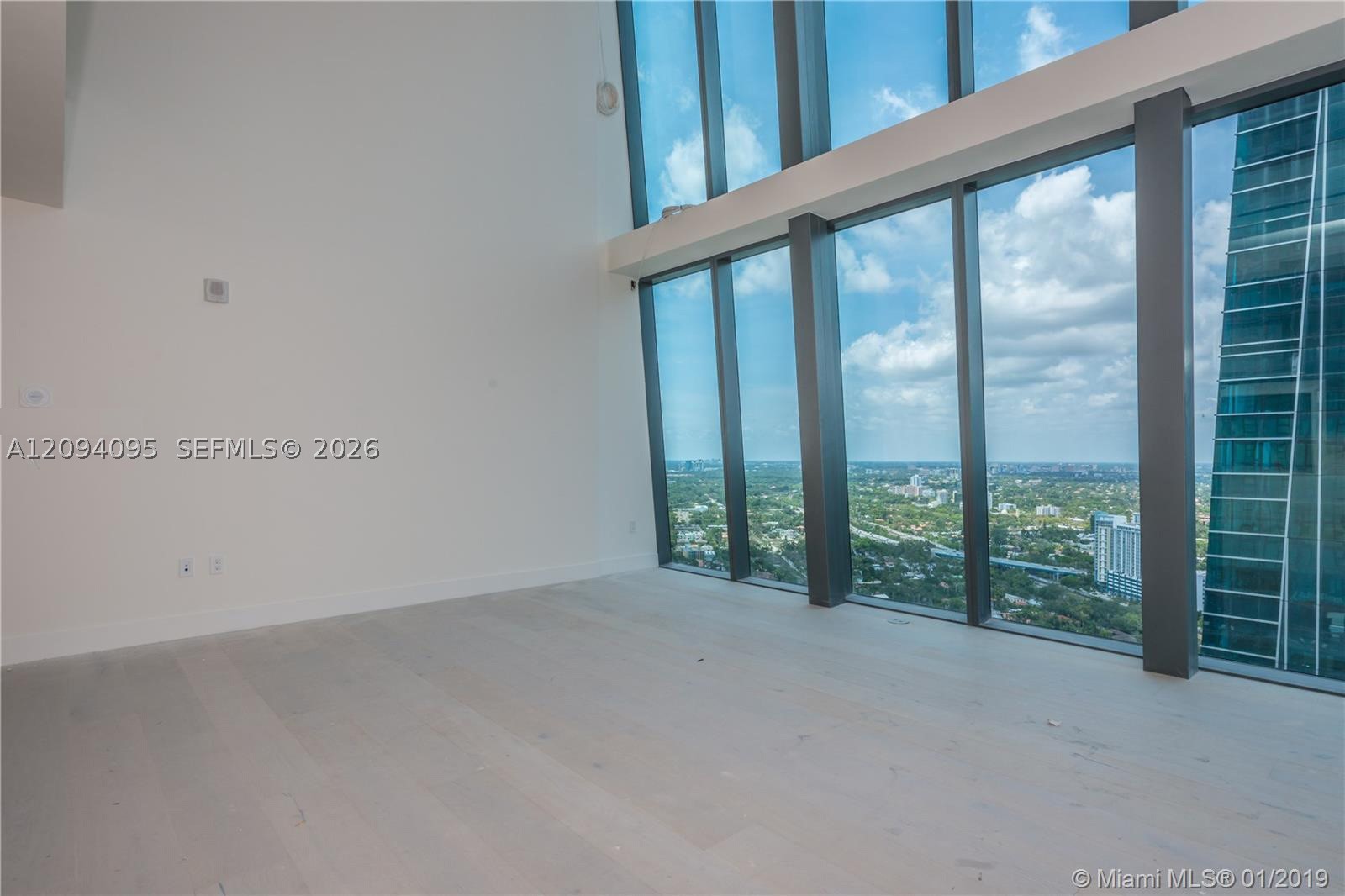 1451 Brickell Ave #4004