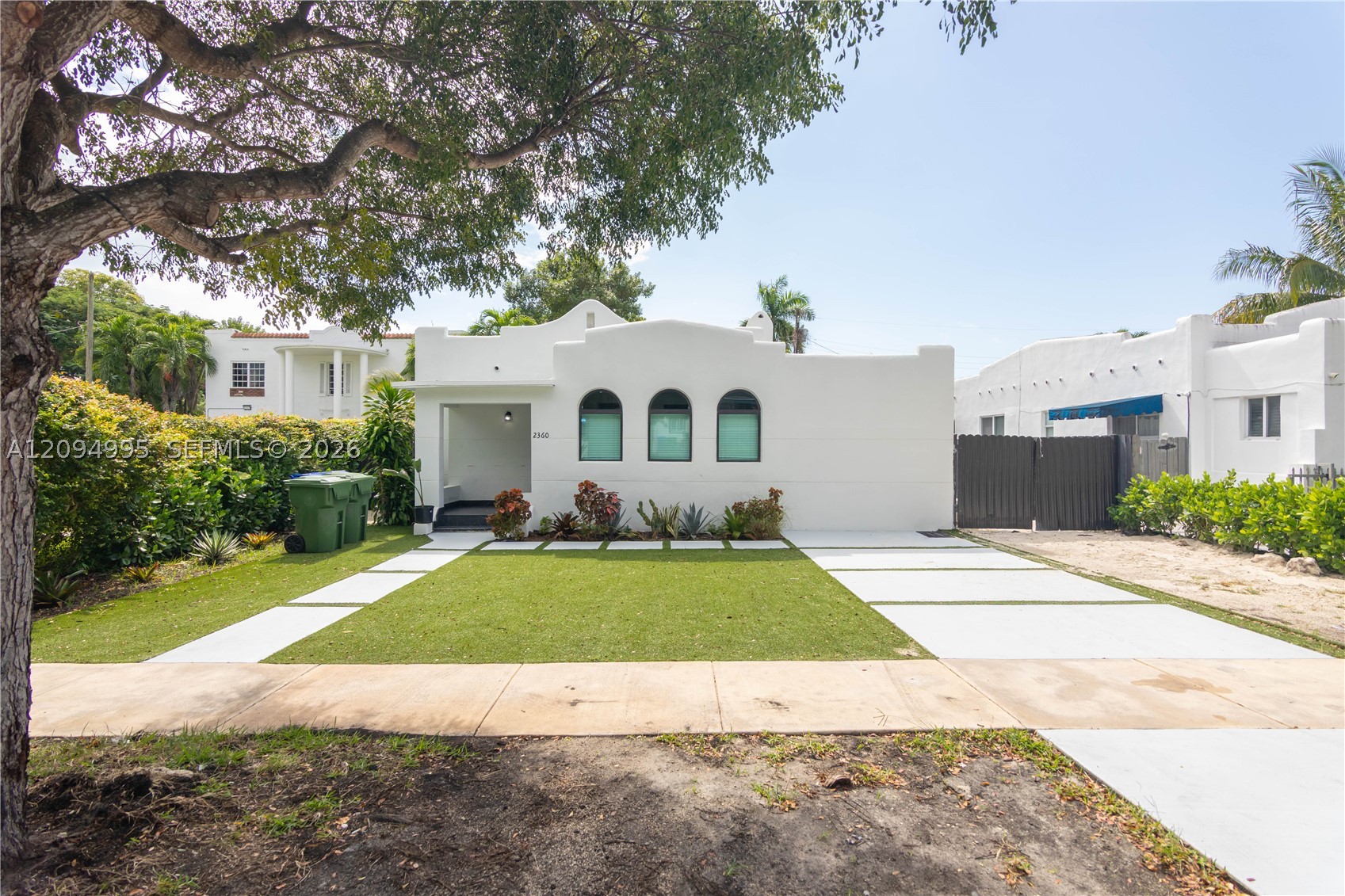 2360 SW 12th St