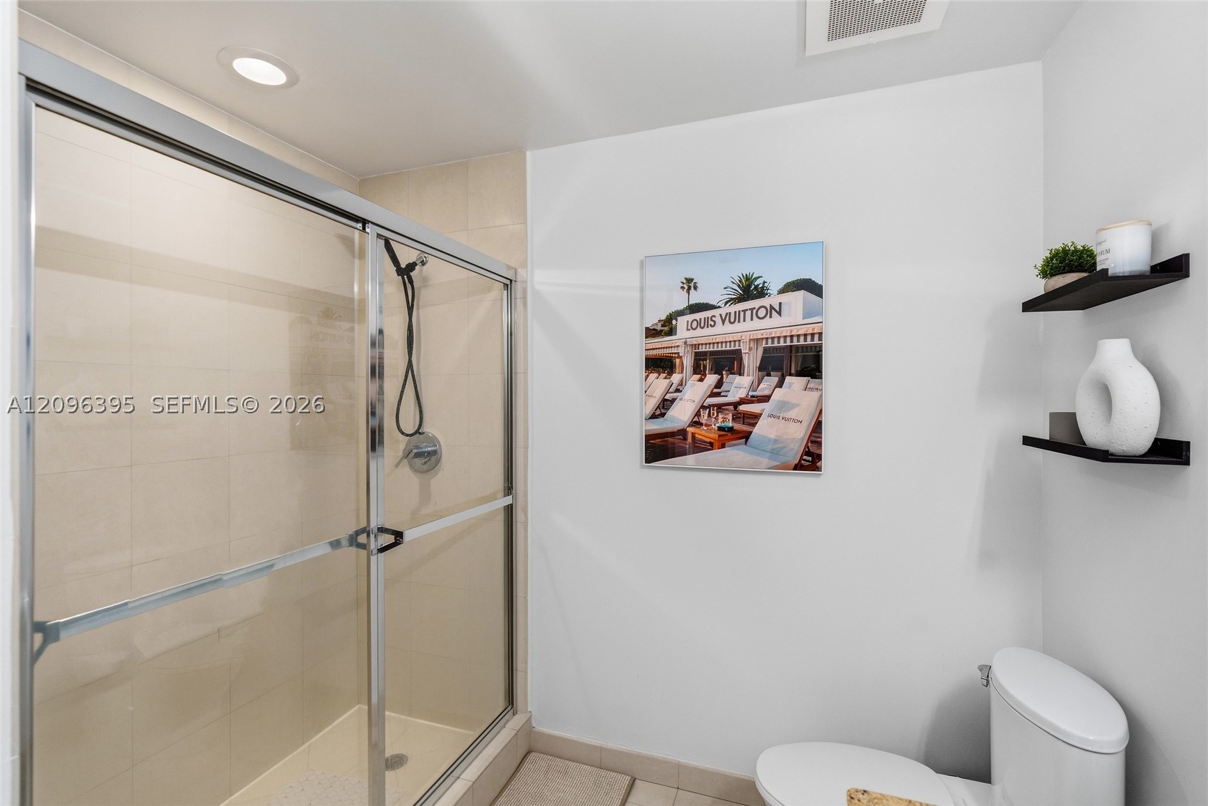image Uptown Marina Lofts12