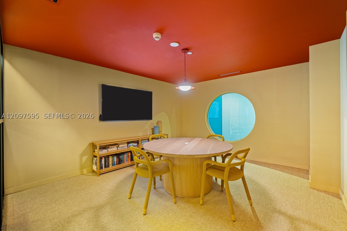 90 NE 32nd #527 Miami, FL 33137