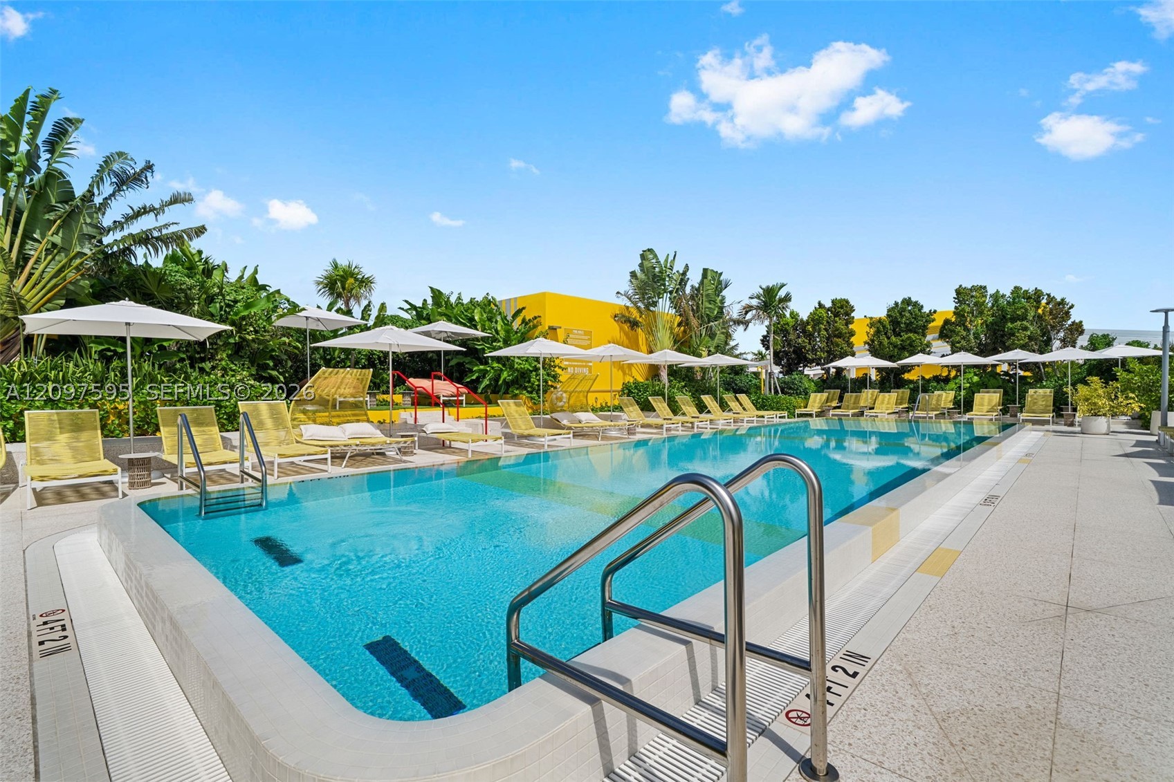 90 NE 32nd #527 Miami, FL 33137
