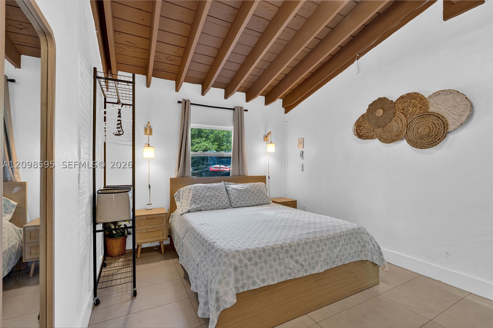 441 E Evanston Cir Fort Lauderdale, FL 33312