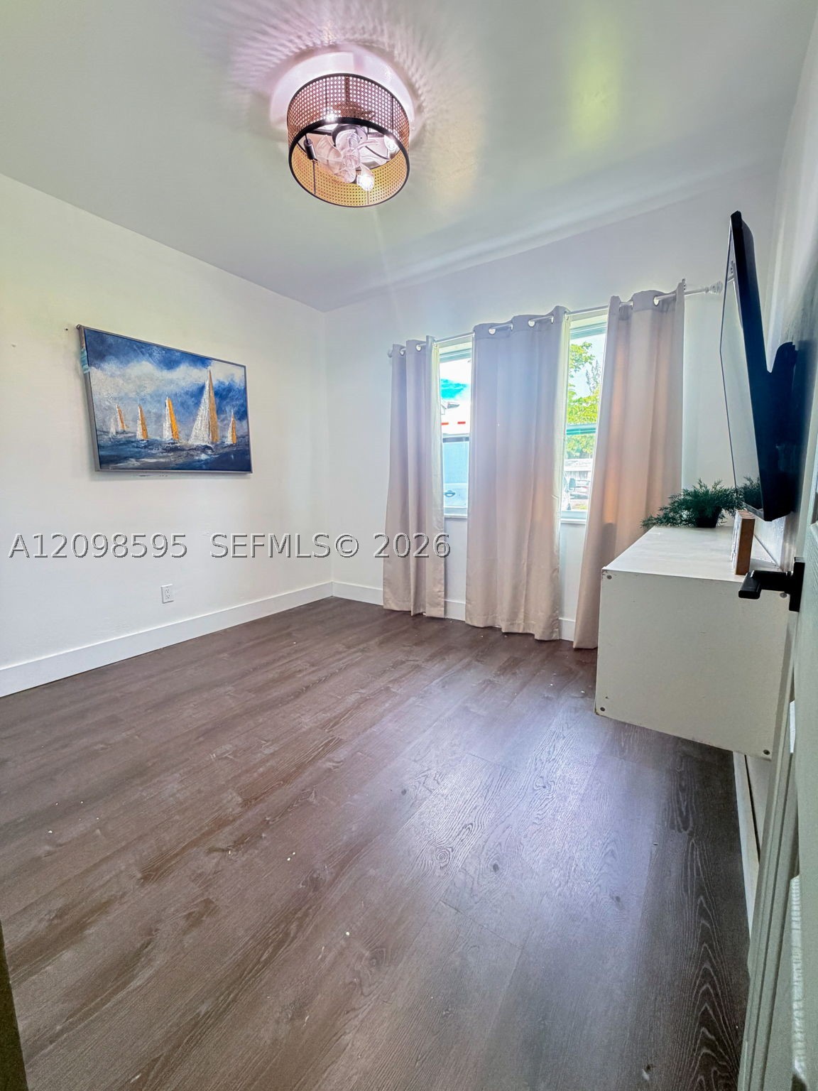 441 E Evanston Cir Fort Lauderdale, FL 33312