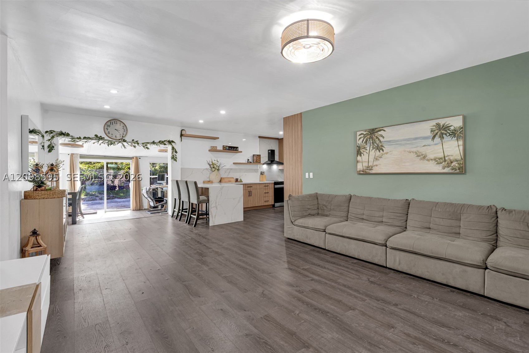 441 E Evanston Cir Fort Lauderdale, FL 33312