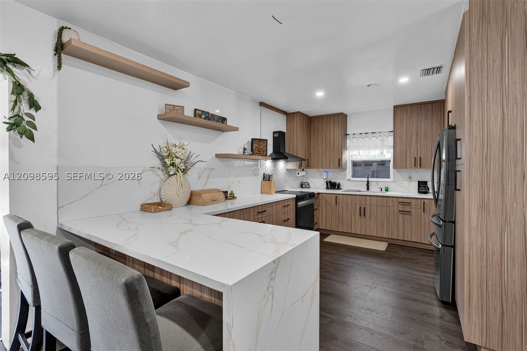 441 E Evanston Cir Fort Lauderdale, FL 33312