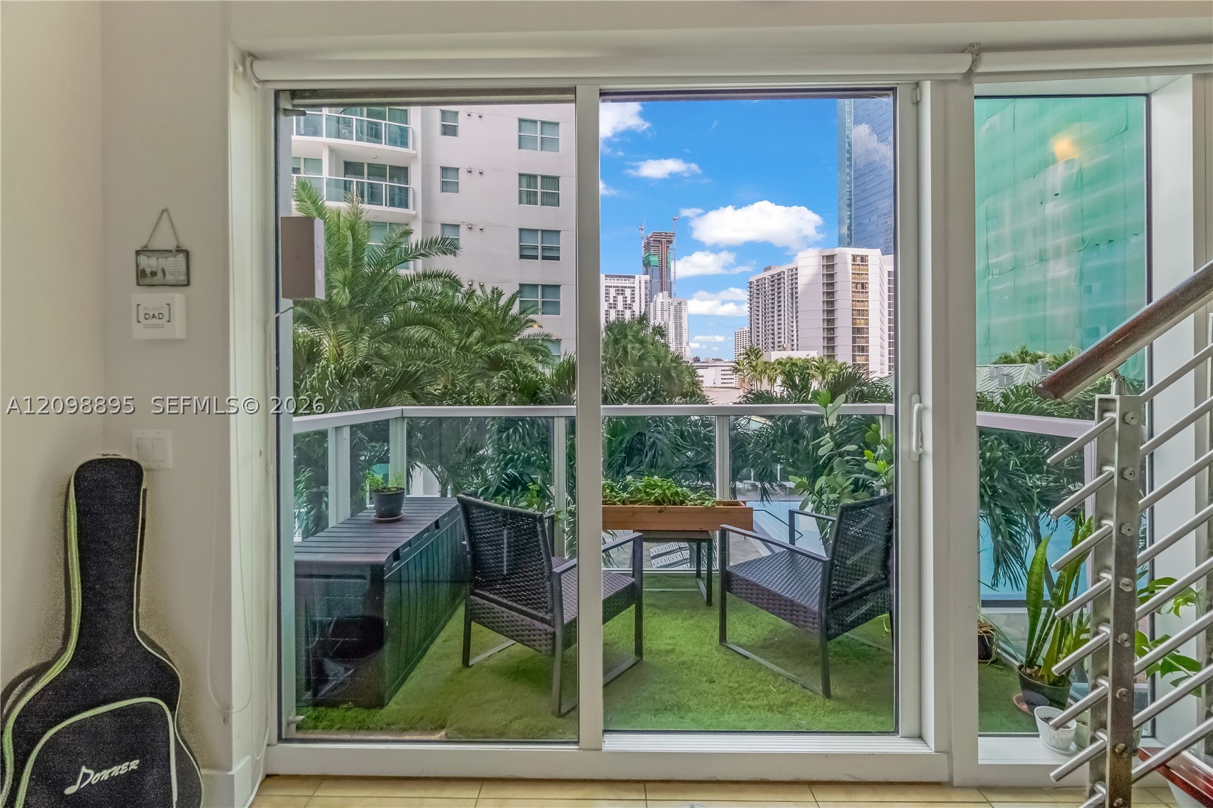 image Brickell on the River South29