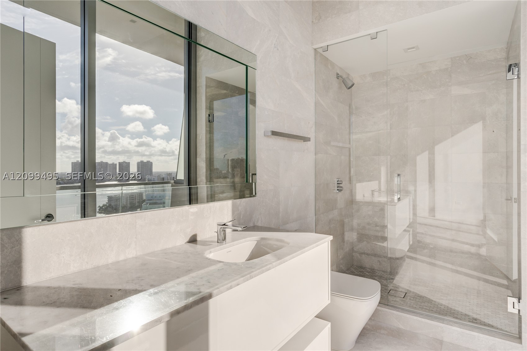 image Turnberry Ocean Club19