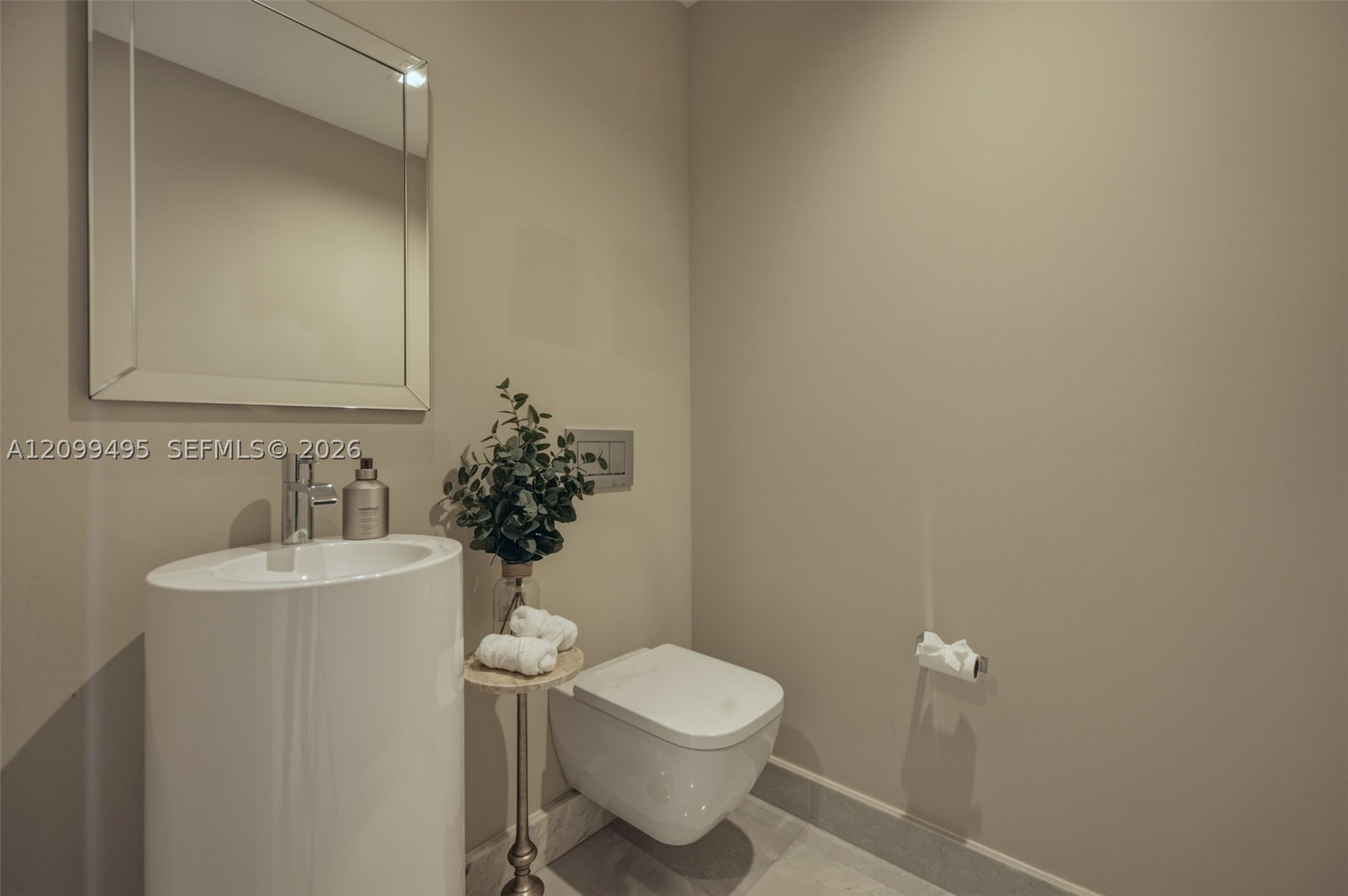 image Turnberry Ocean Club27