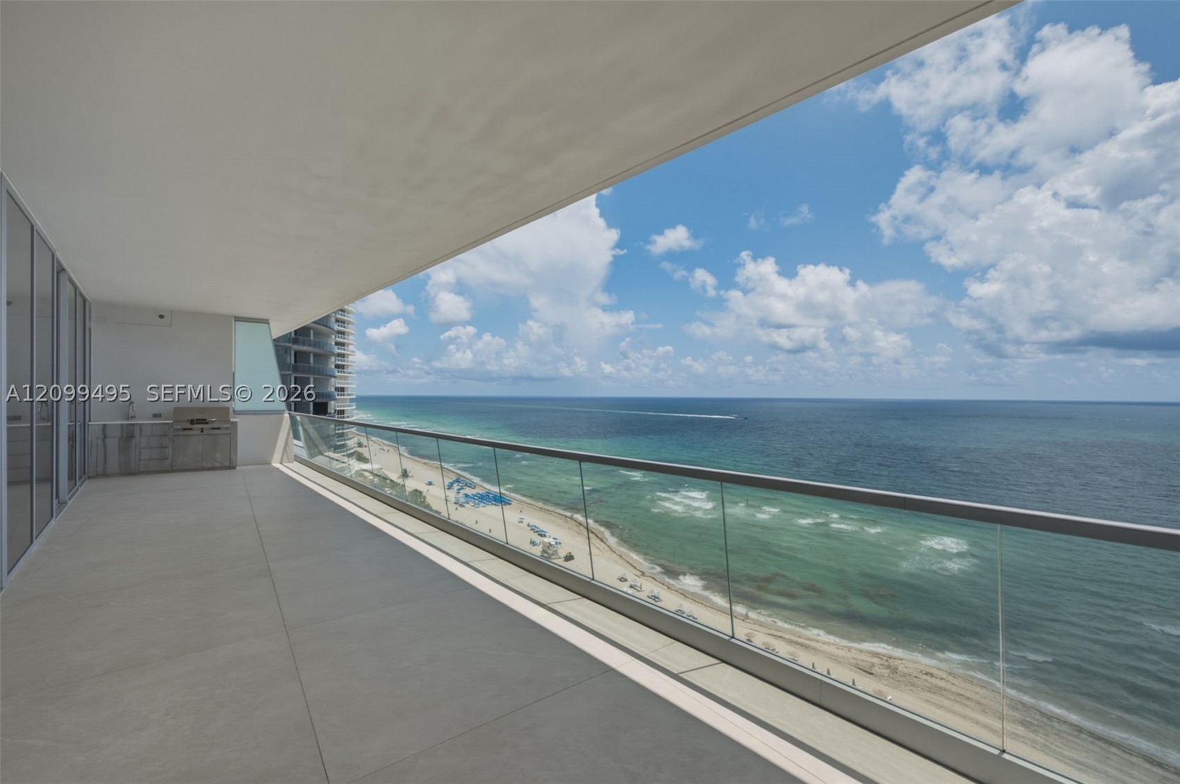 image Turnberry Ocean Club29