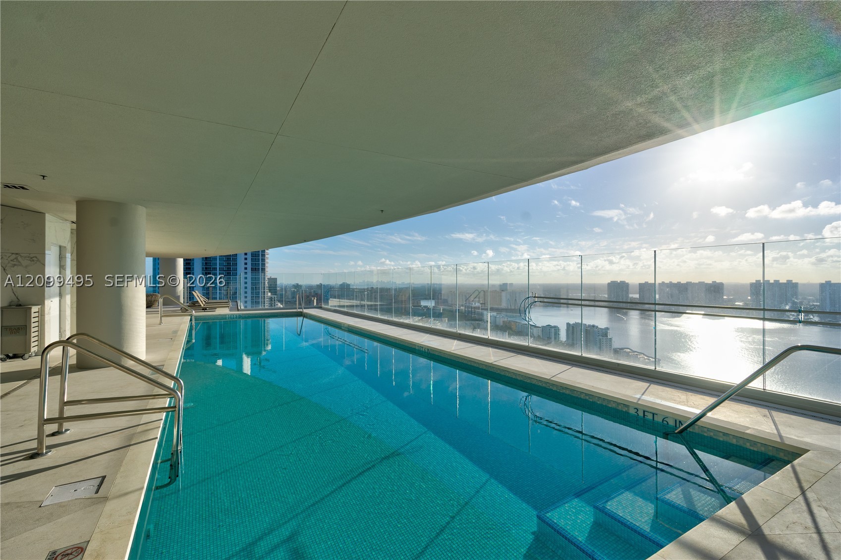 image Turnberry Ocean Club42