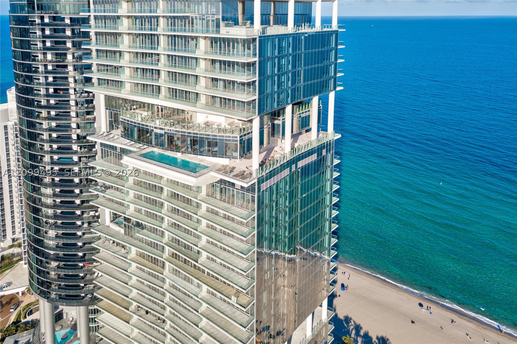 image Turnberry Ocean Club46