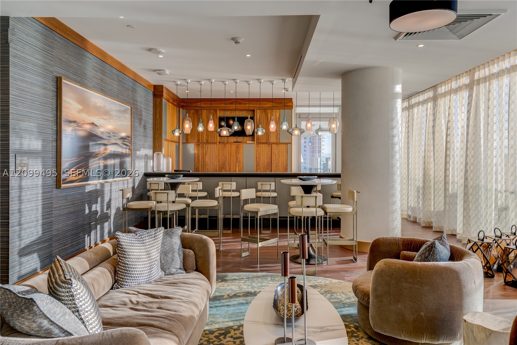 image Turnberry Ocean Club51