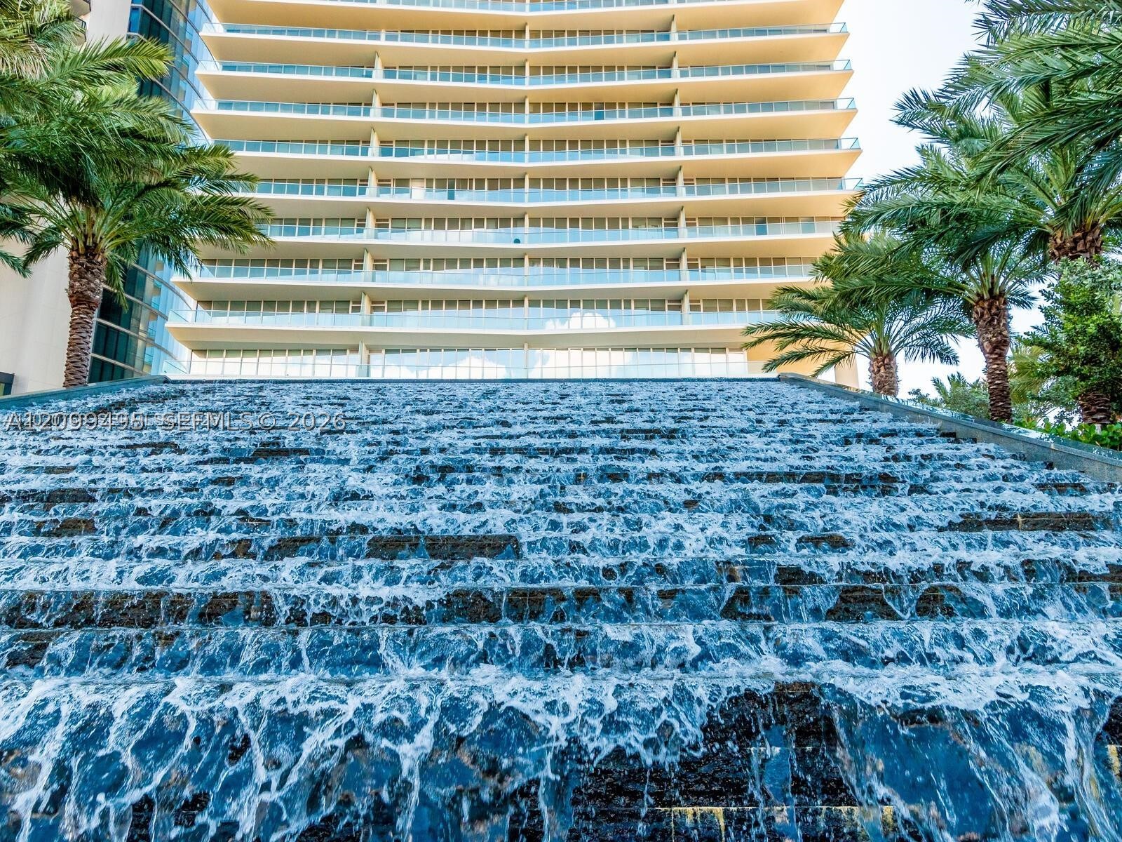 image Turnberry Ocean Club59