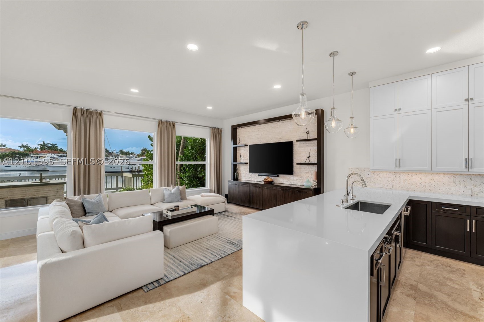 1426 Commodore Way Hollywood, FL 33019