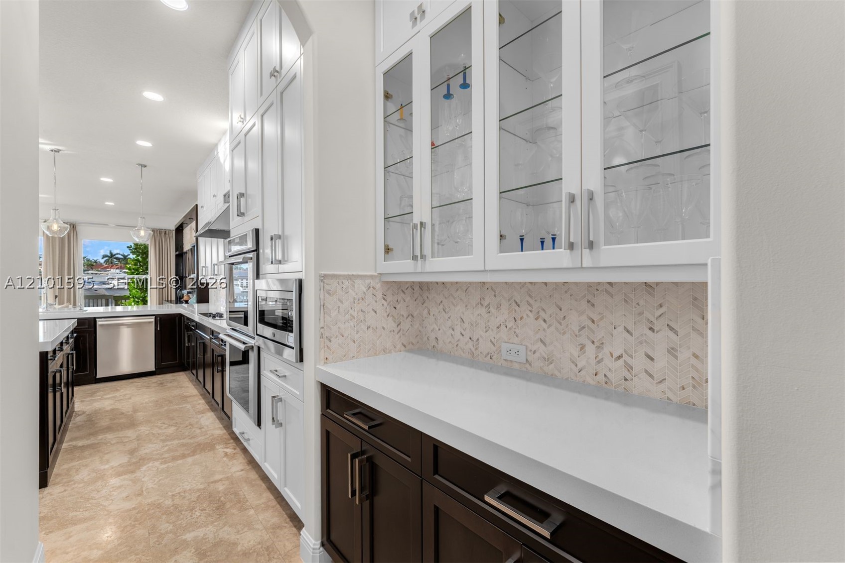1426 Commodore Way Hollywood, FL 33019