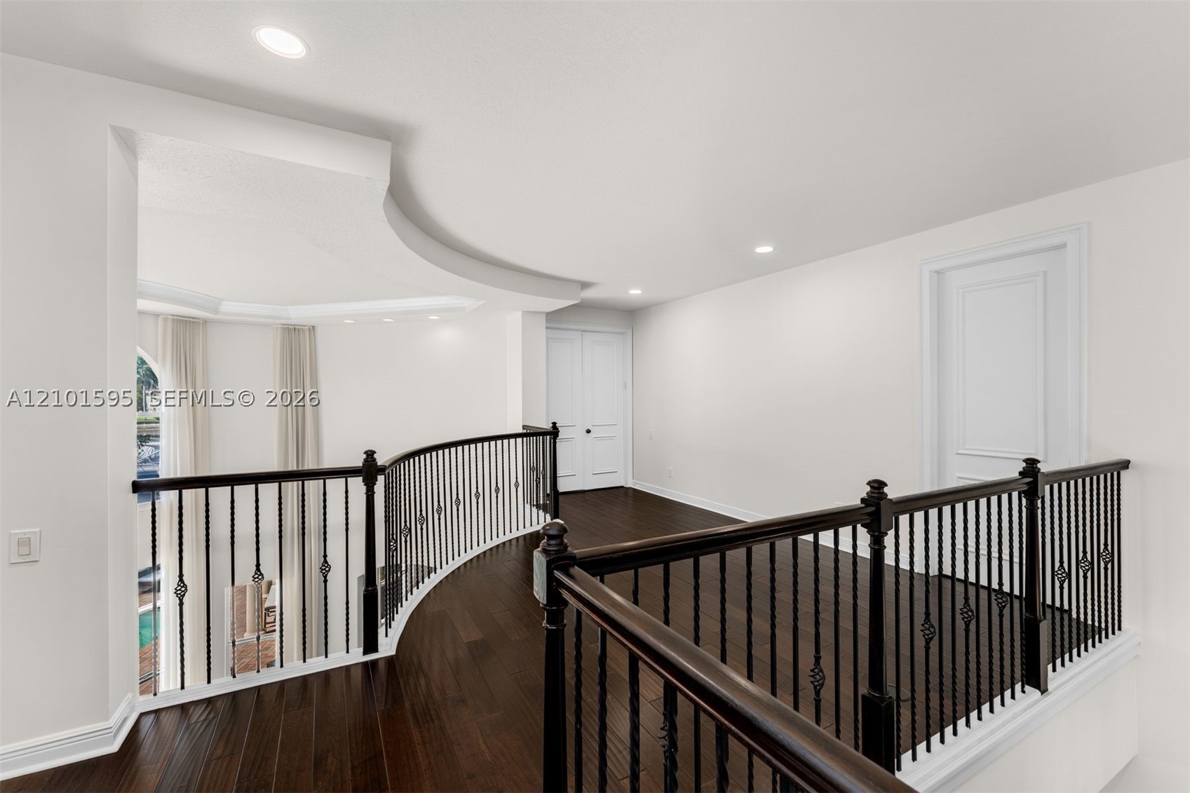 1426 Commodore Way Hollywood, FL 33019