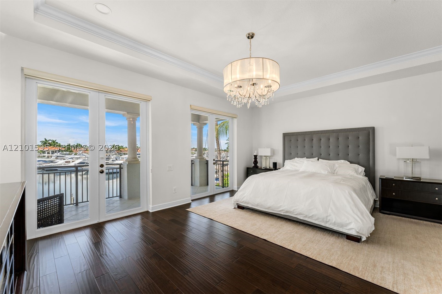 1426 Commodore Way Hollywood, FL 33019