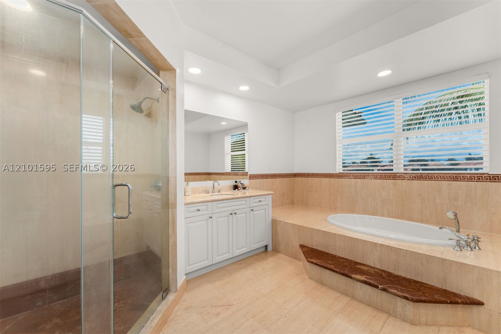1426 Commodore Way Hollywood, FL 33019