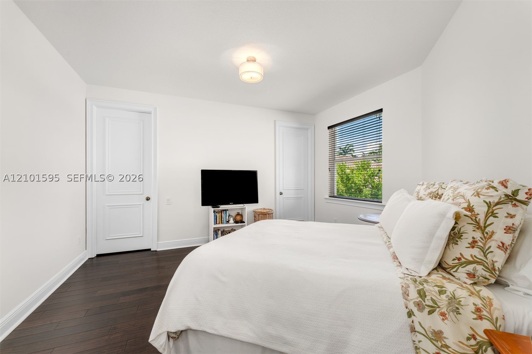 1426 Commodore Way Hollywood, FL 33019