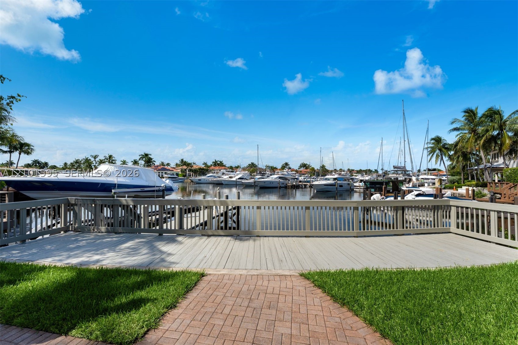1426 Commodore Way Hollywood, FL 33019