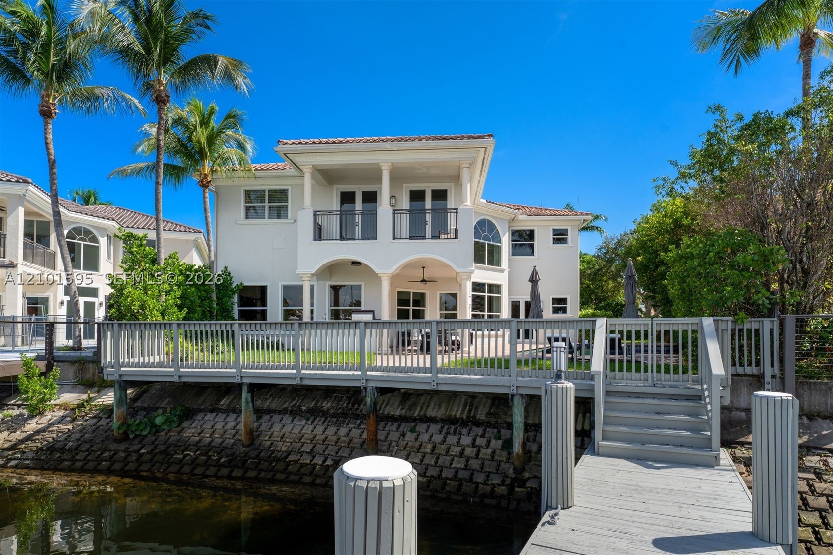 1426 Commodore Way Hollywood, FL 33019