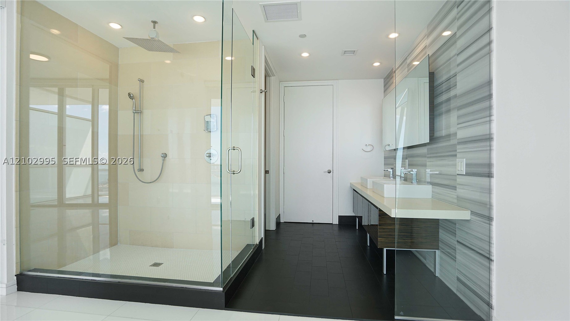 image Marquis Residences19