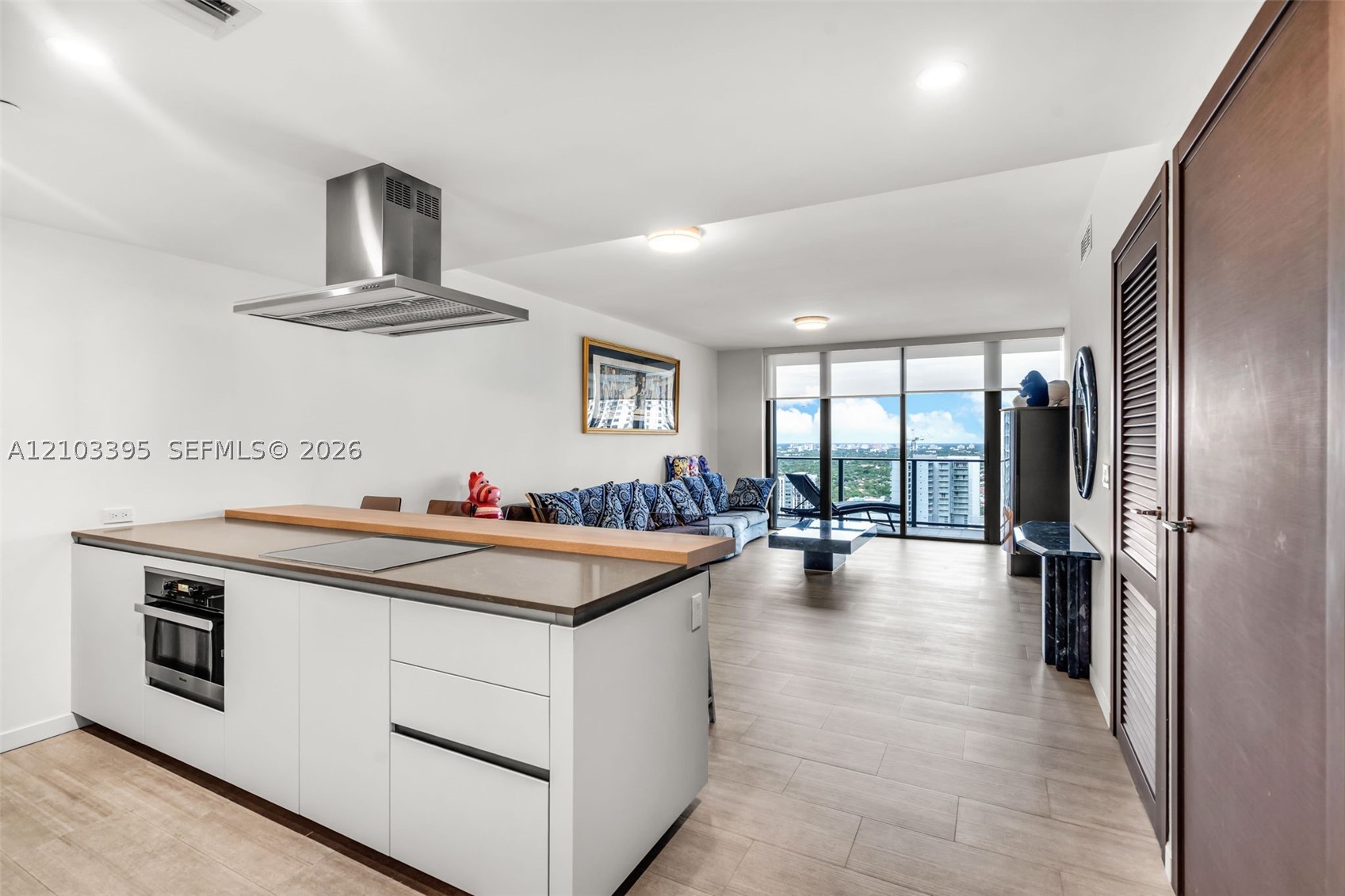 1000 Brickell Plz #3110