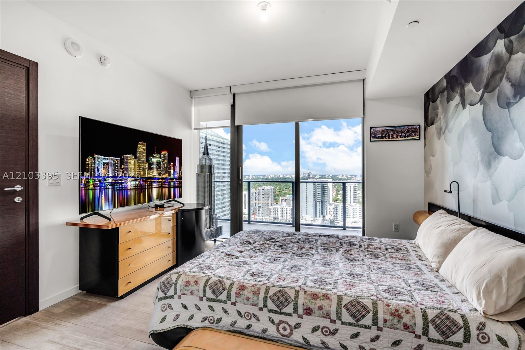image Brickell Flatiron9