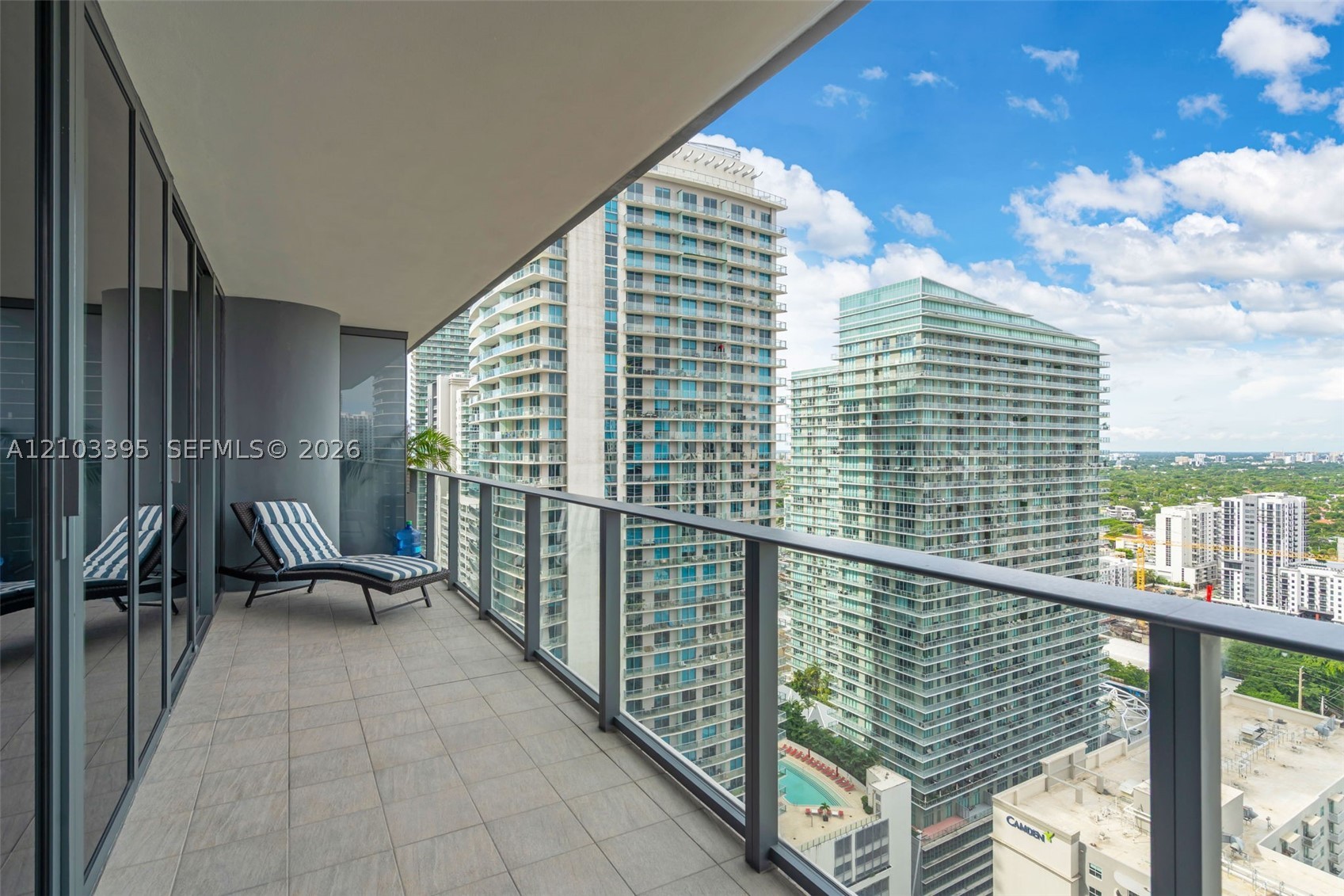 image Brickell Flatiron17
