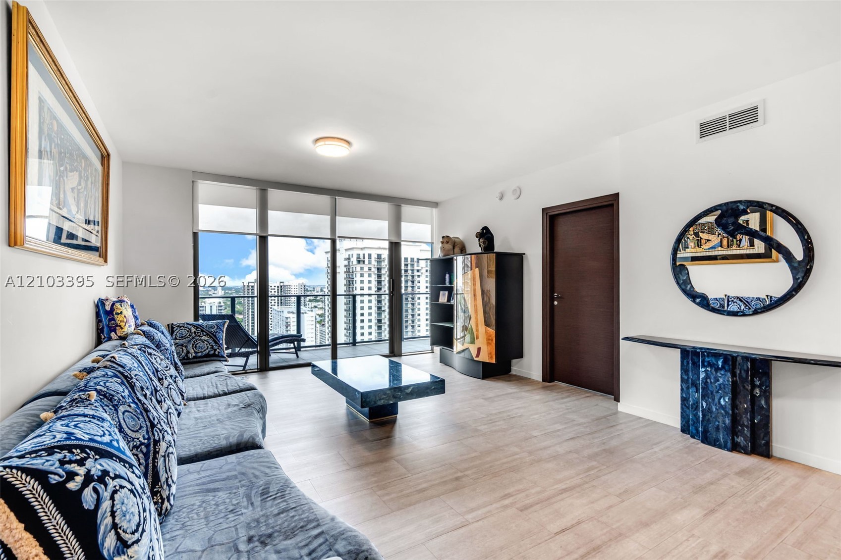 image Brickell Flatiron3