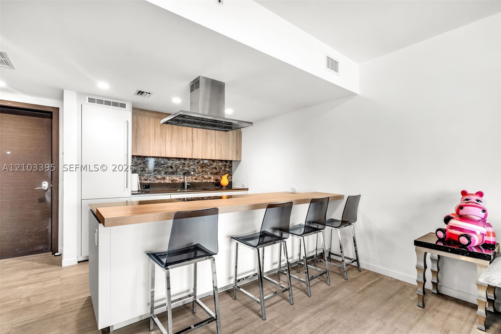 image Brickell Flatiron5