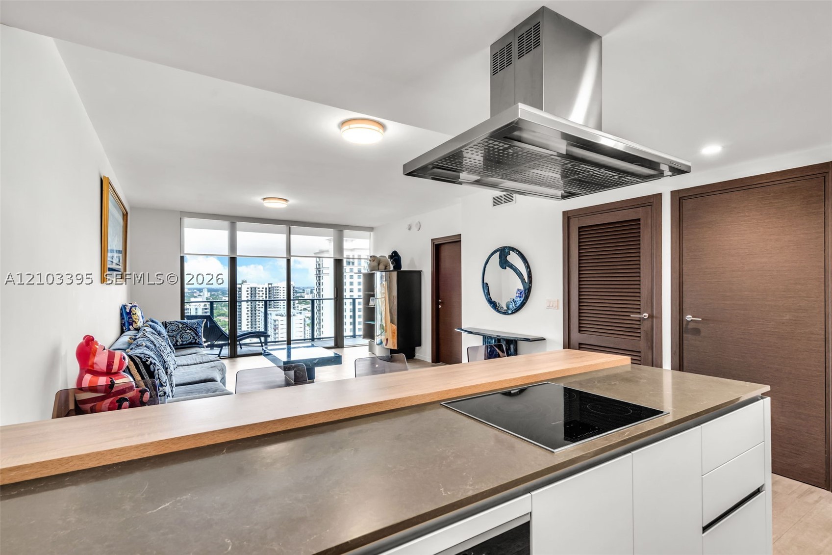 image Brickell Flatiron7