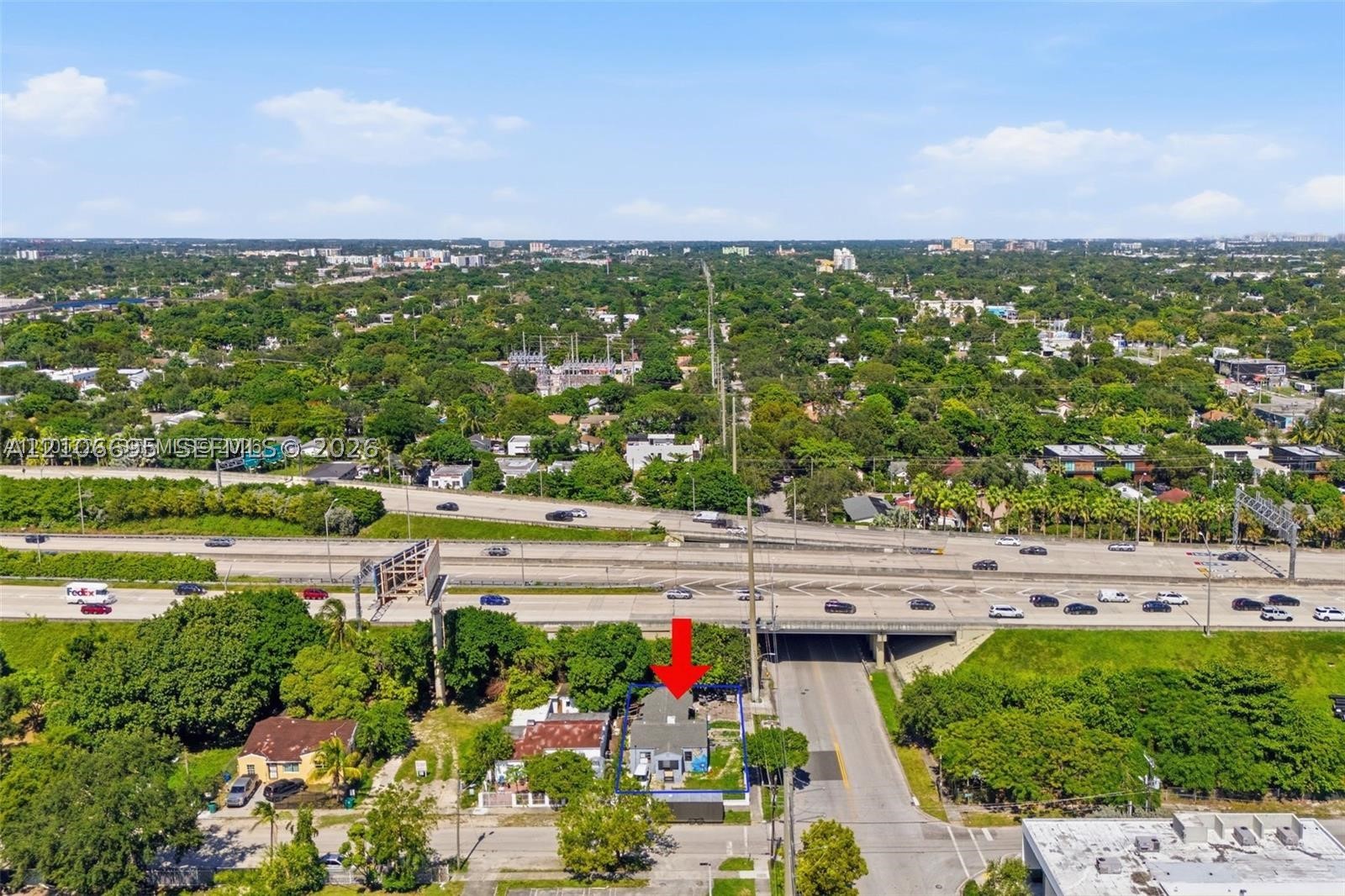 301 NW 37th St Miami, FL 33127