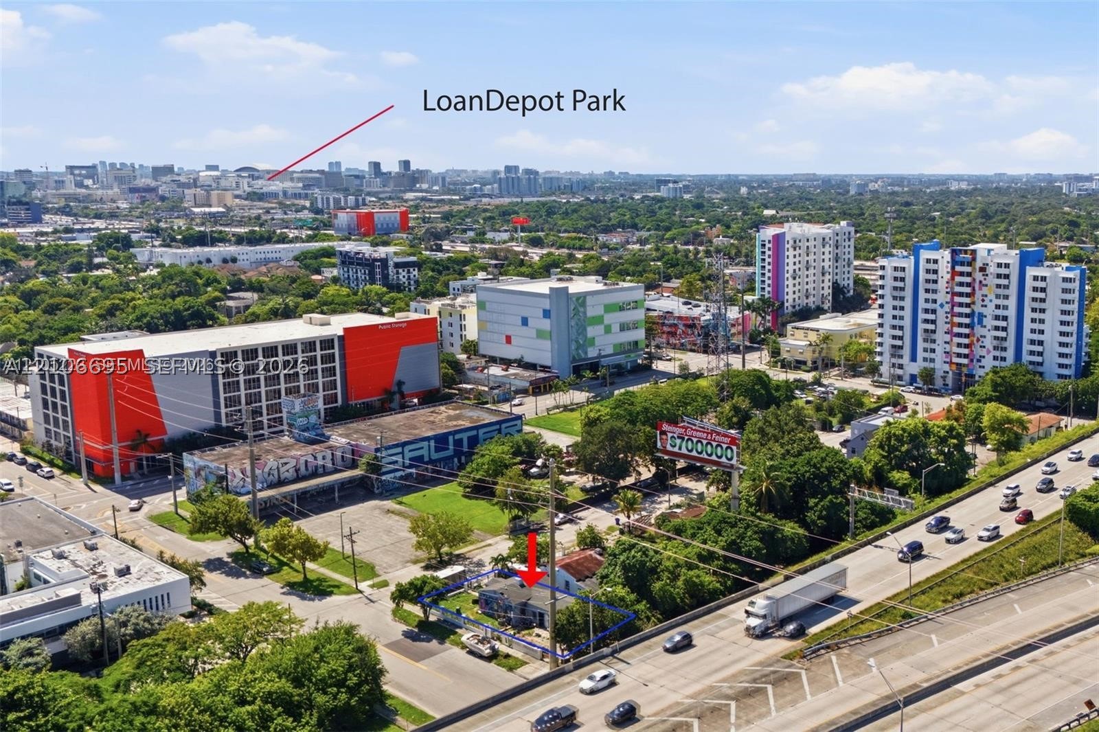 301 NW 37th St Miami, FL 33127