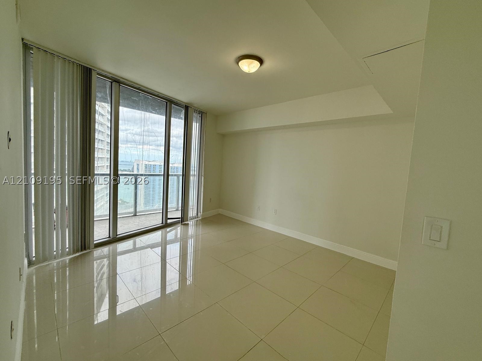 495 Brickell Ave #4408 Miami, FL 33131