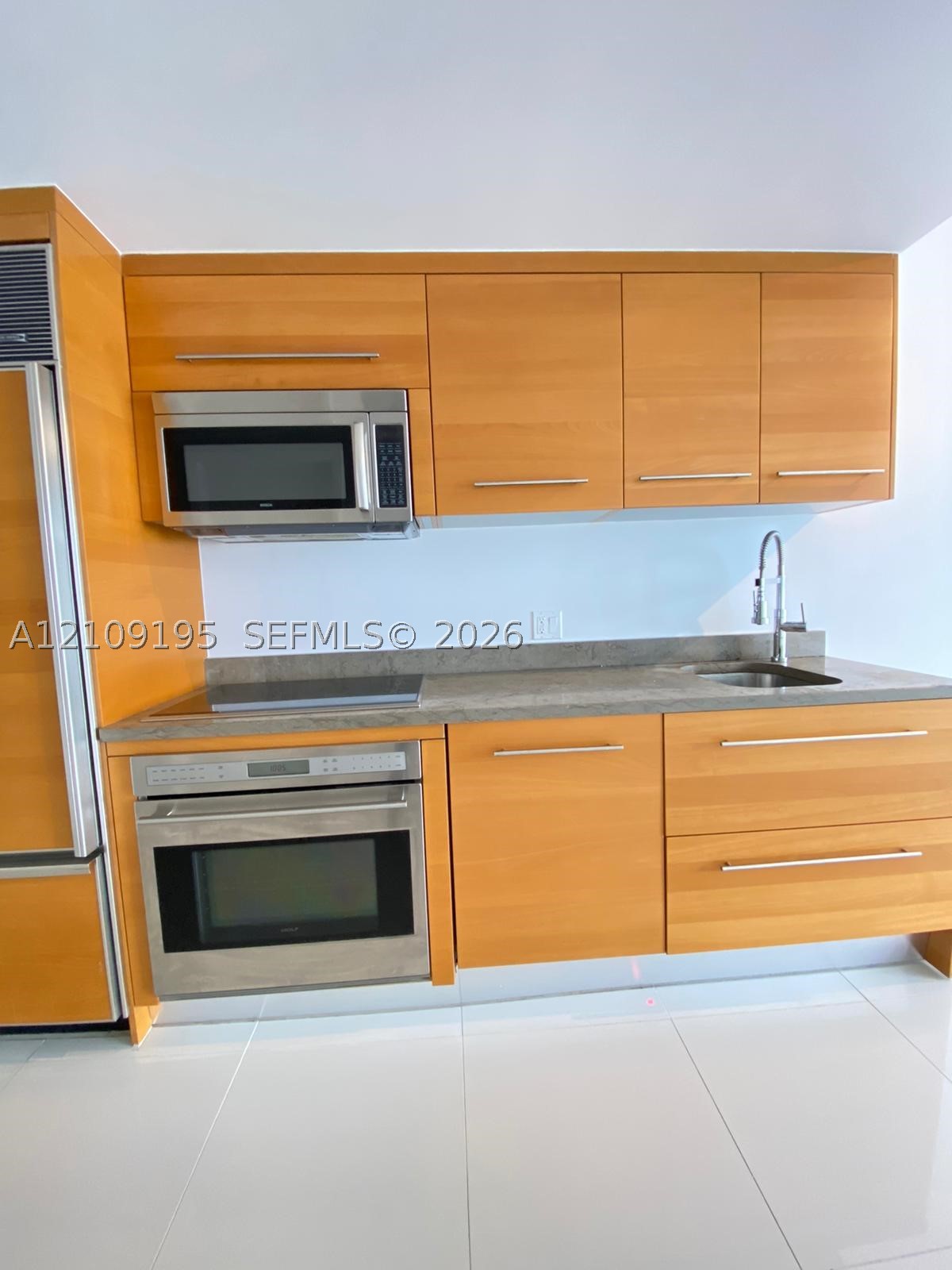 495 Brickell Ave #4408 Miami, FL 33131