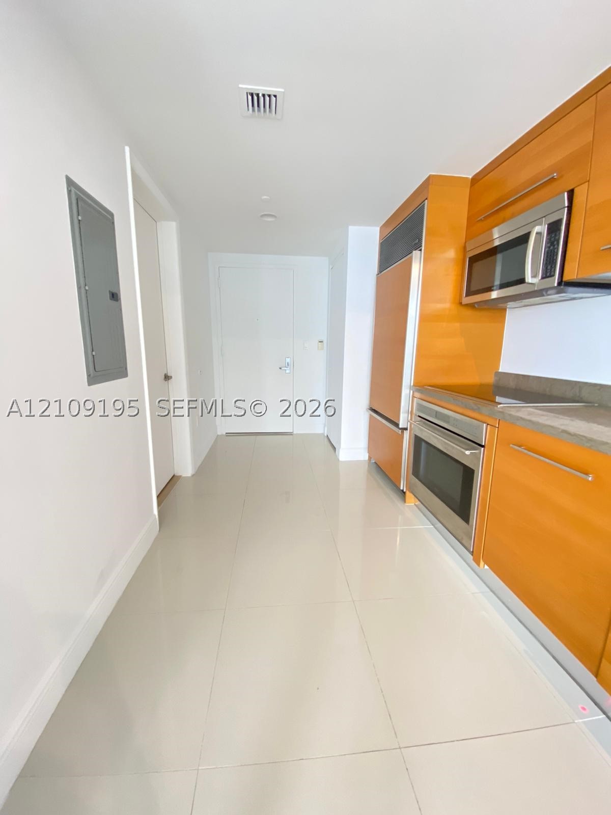495 Brickell Ave #4408 Miami, FL 33131