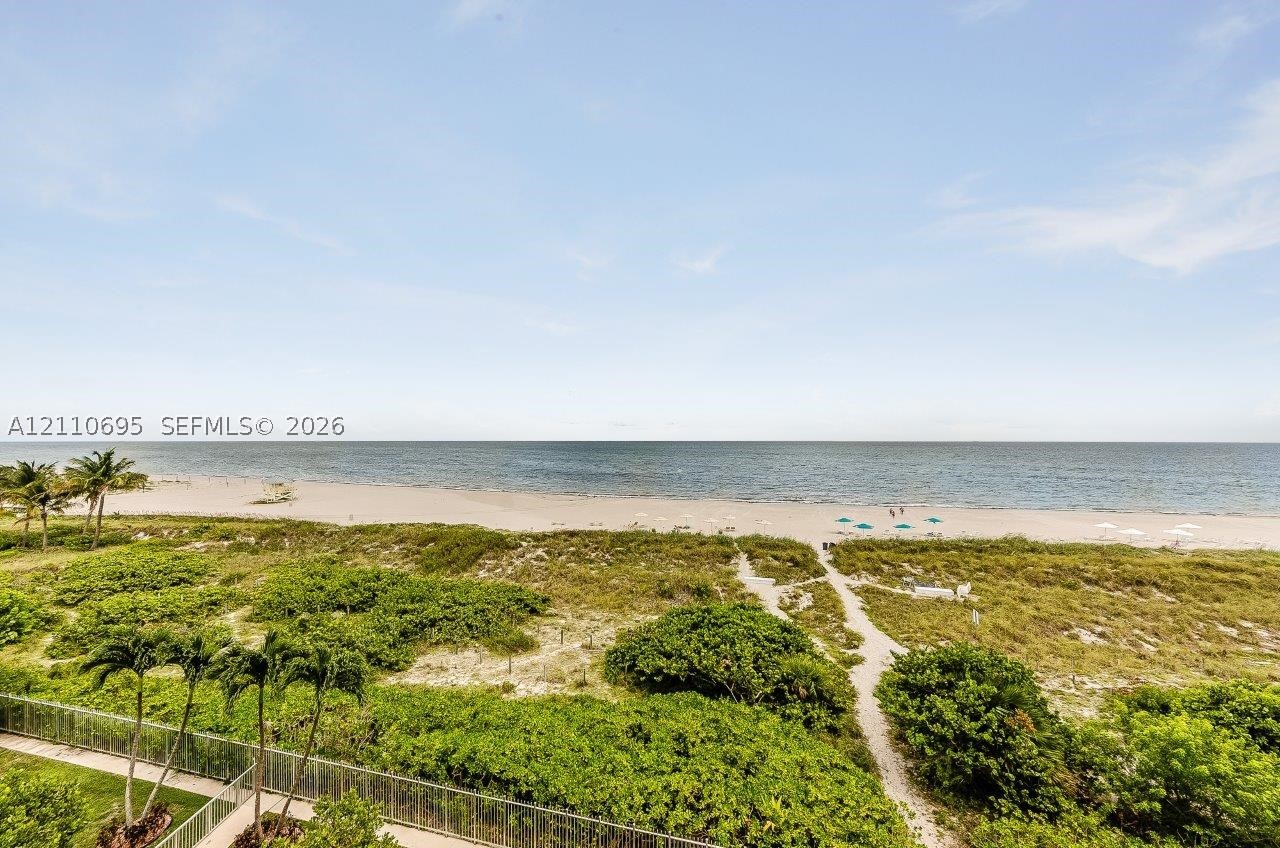 177 Ocean Ln Dr #501 Key Biscayne, FL 33149