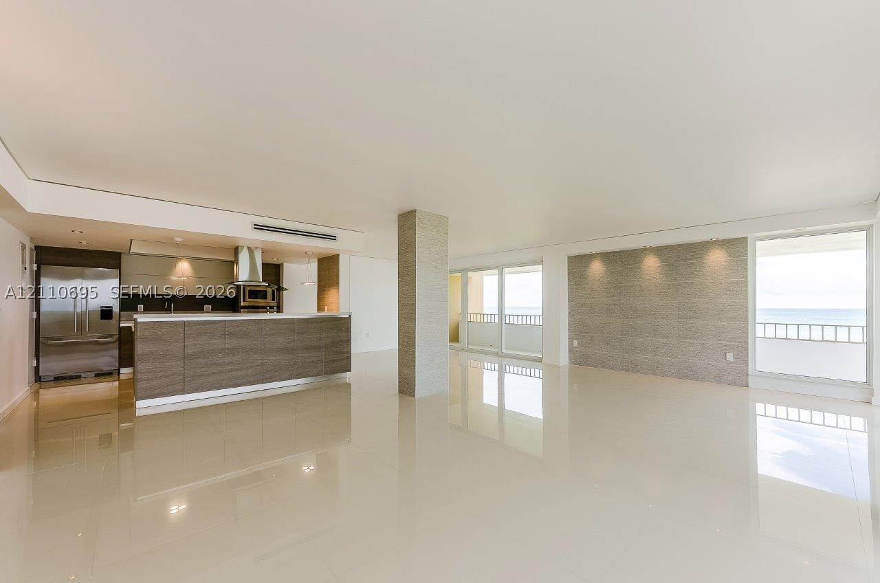 177 Ocean Ln Dr #501 Key Biscayne, FL 33149