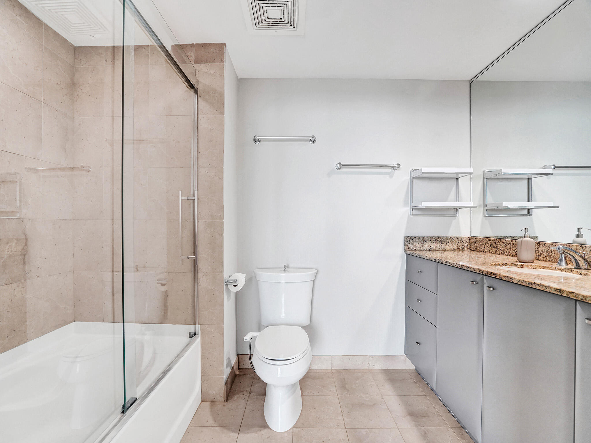 600 W Las Olas #1501s Fort Lauderdale, FL 33312